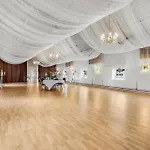 11 Bedroom Cozy In Σπίτι διακοπών Gørding