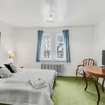 11 Bedroom Cozy In