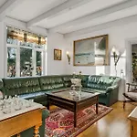 11 Bedroom Cozy In Σπίτι διακοπών Gørding