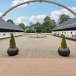 11 Bedroom Cozy In Semesterbostad Gørding