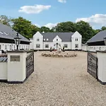 11 Bedroom Cozy In Semesterbostad *