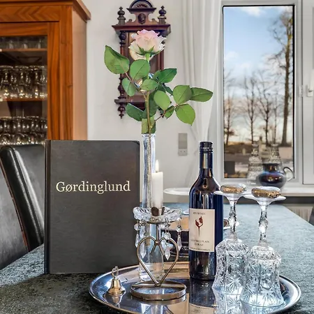 Prázdninový dům 11 Bedroom Cozy In *