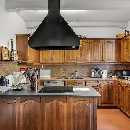 11 Bedroom Cozy In Prázdninový dům *