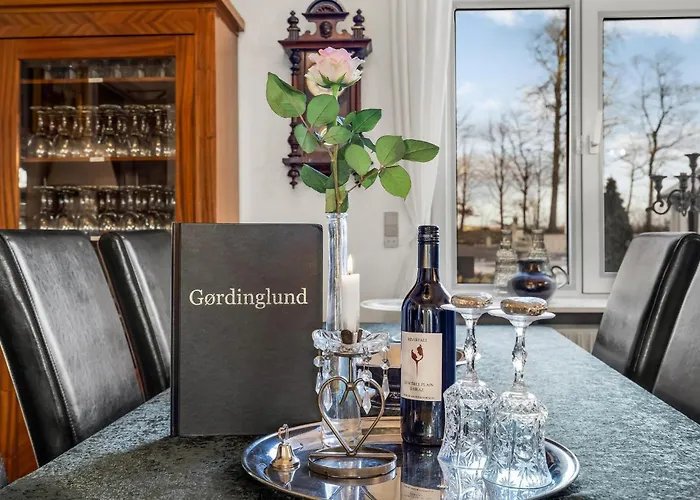 Σπίτι διακοπών 11 Bedroom Cozy In *