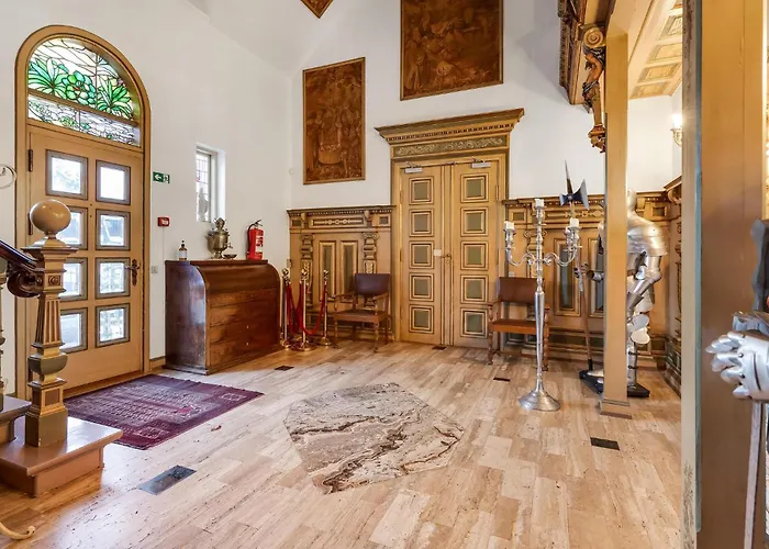 11 Bedroom Cozy In Gørding