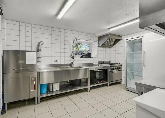 11 Bedroom Cozy In Σπίτι διακοπών *