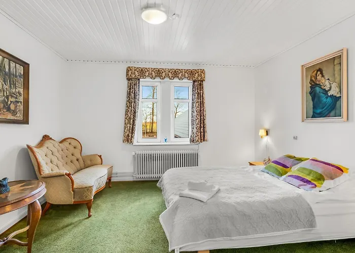 Σπίτι διακοπών 11 Bedroom Cozy In *