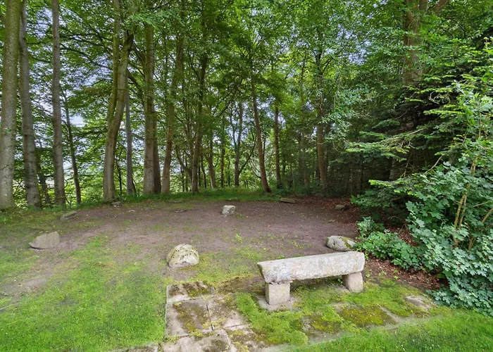 11 Bedroom Cozy In Gørding